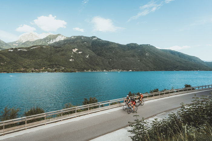 Vélo de route à Annecy ®LudovicFremondiere-ATMB